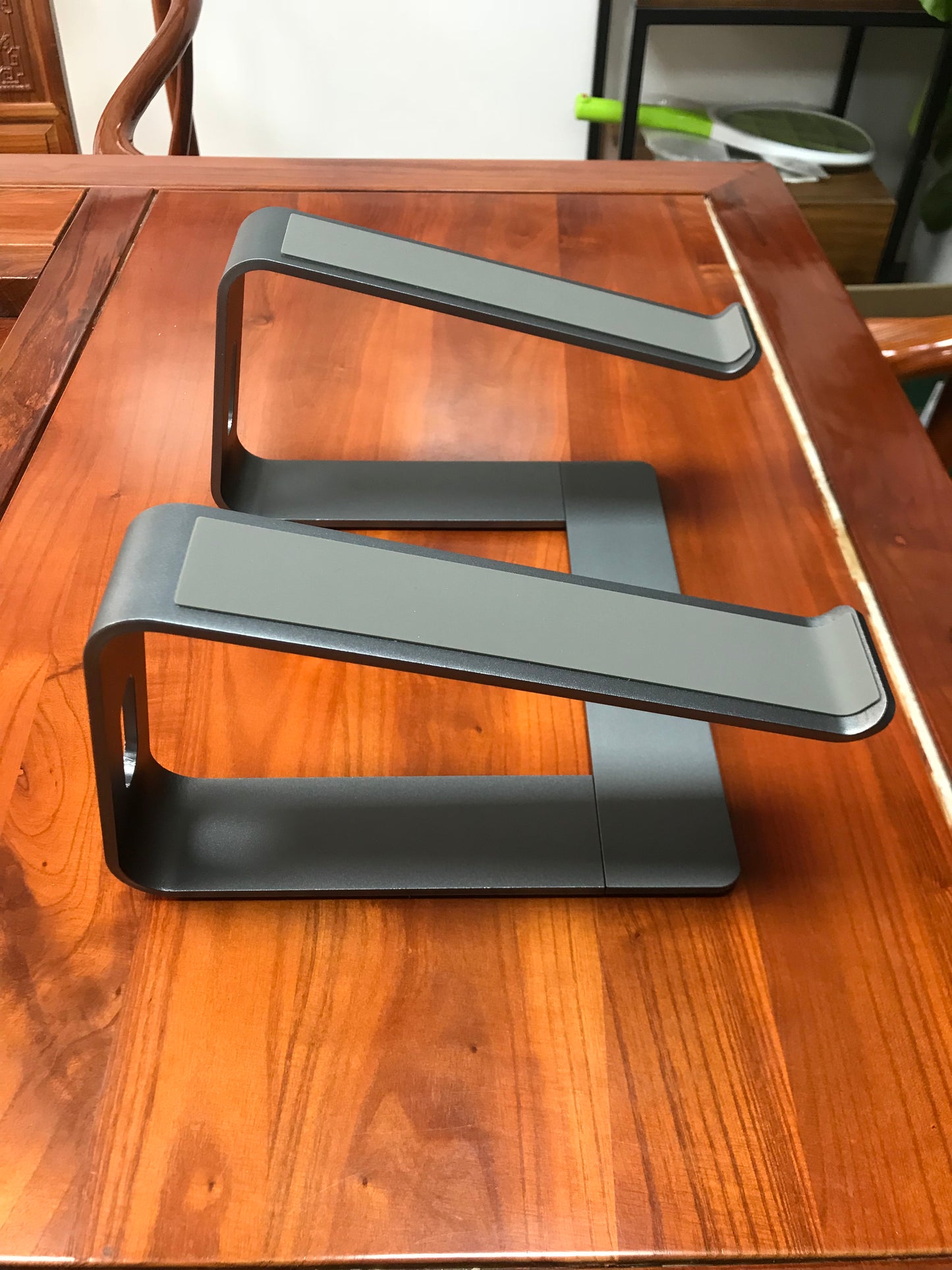 Metal Computer Riser Laptop Stand, Ergonomic Laptops Elevator